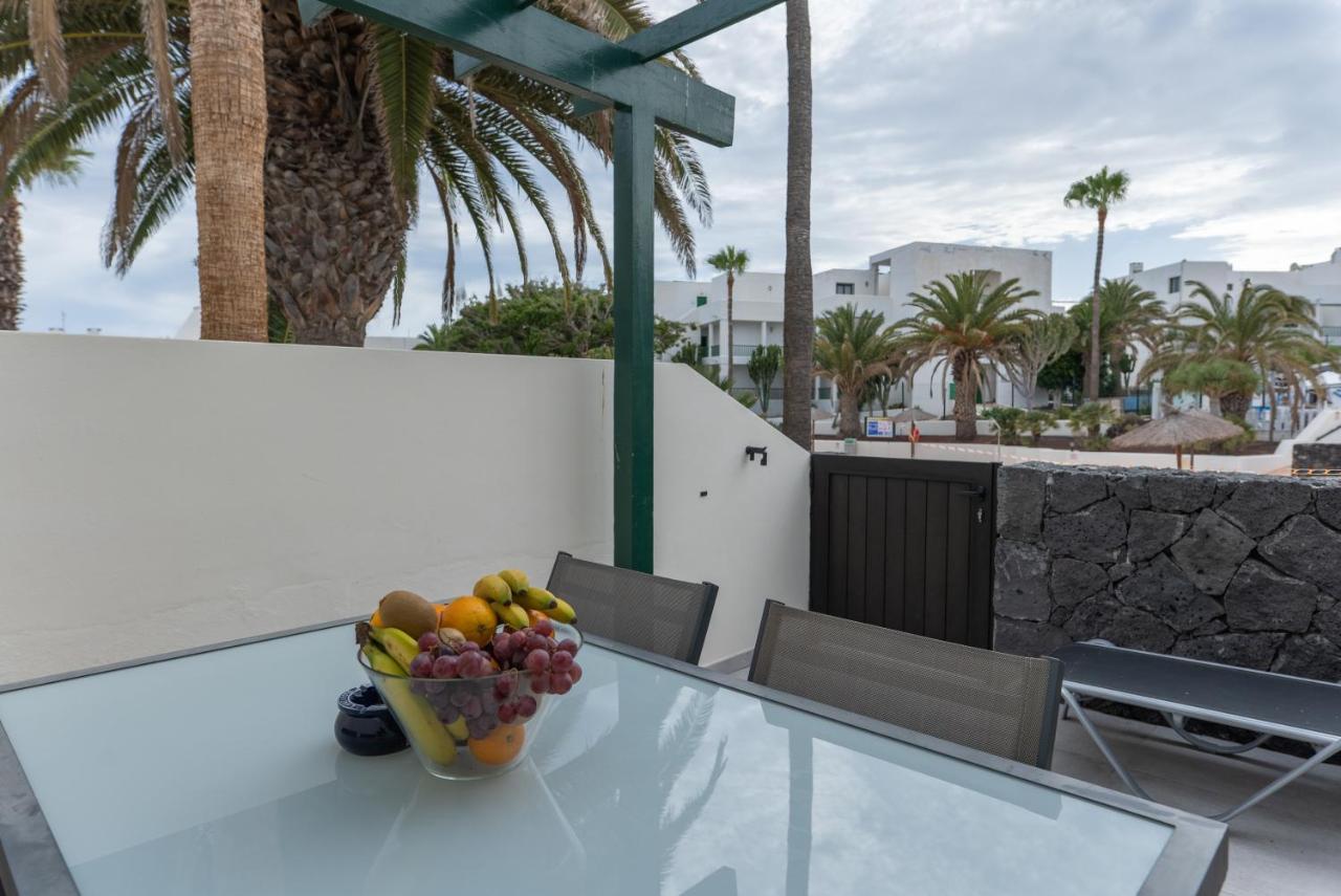 Luxury Casa Playa Roca Bord De Mer Costa Teguise Exterior photo