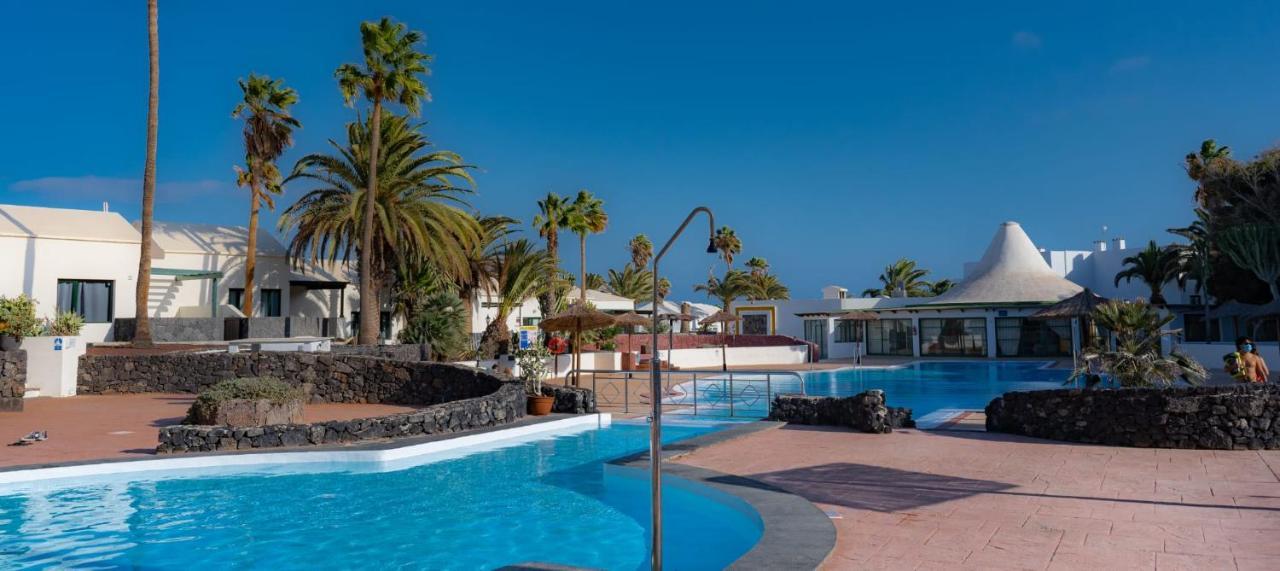 Luxury Casa Playa Roca Bord De Mer Costa Teguise Exterior photo