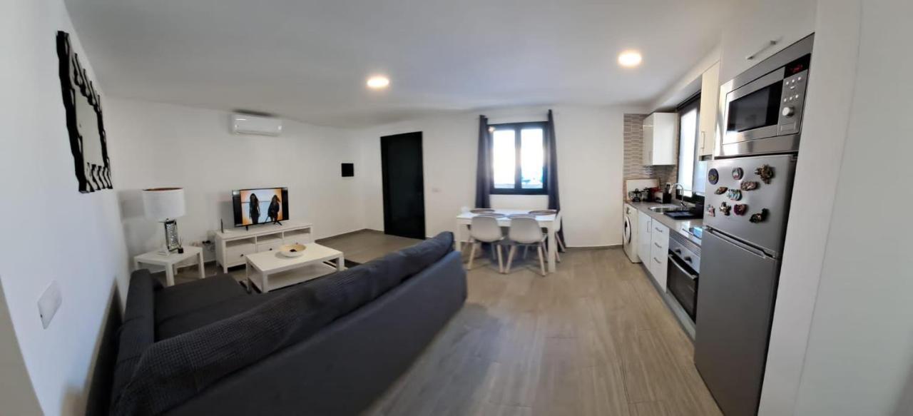 Luxury Casa Playa Roca Bord De Mer Costa Teguise Exterior photo
